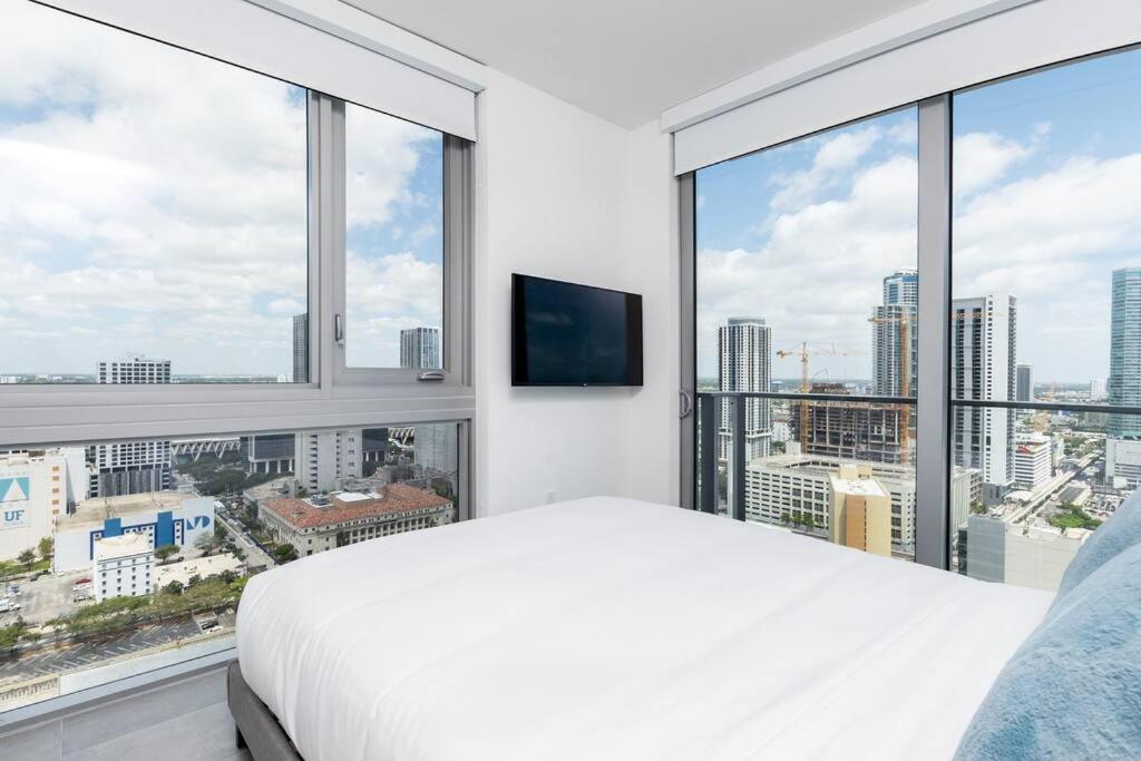 Amazing 2 Bedroom 30Th Floor Downtown Free Parking Miami Dış mekan fotoğraf